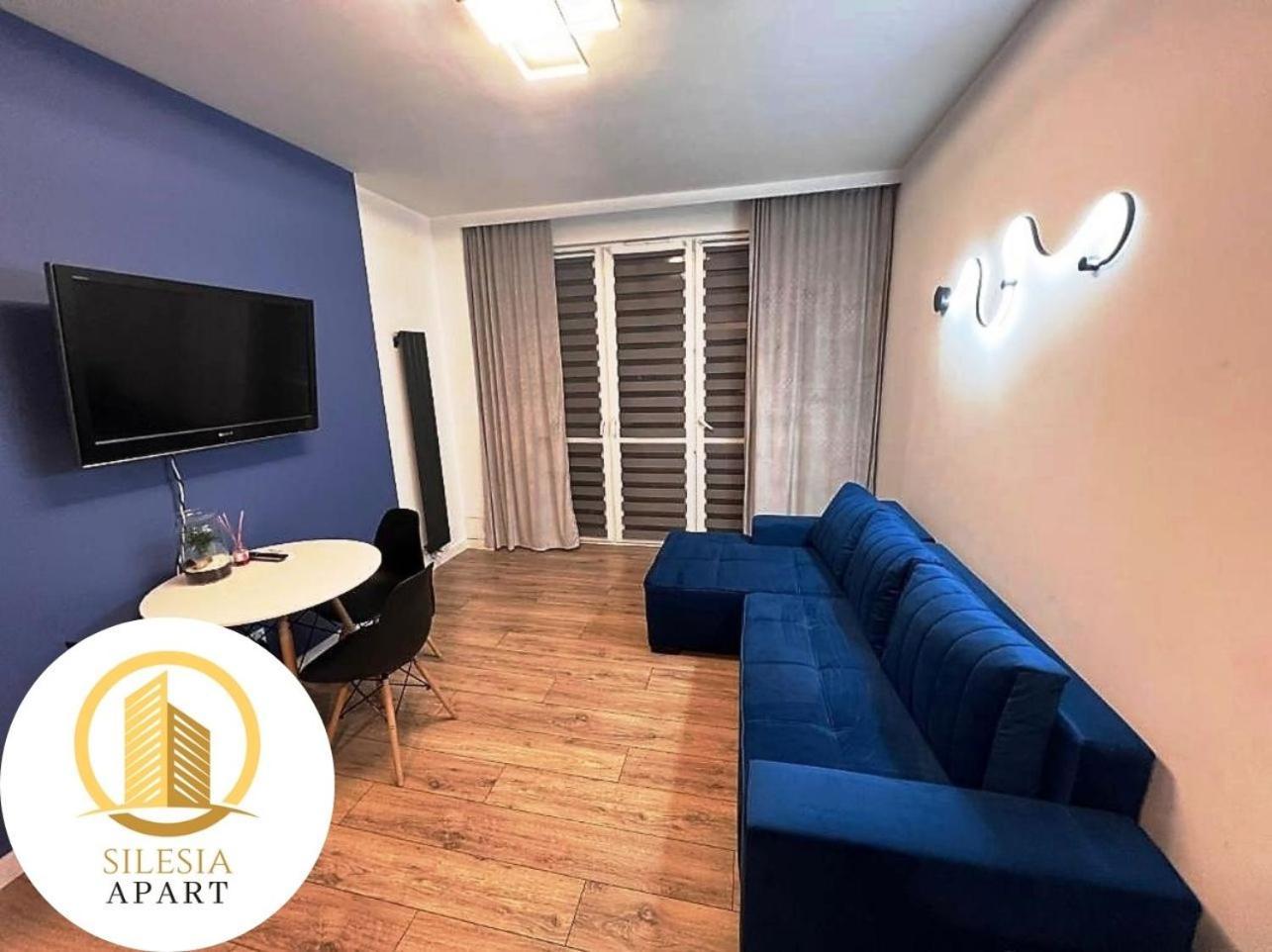 Apartament Granatowy ティヒ エクステリア 写真