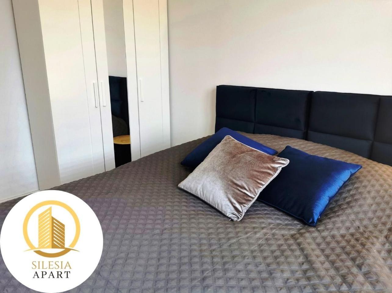 Apartament Granatowy ティヒ エクステリア 写真